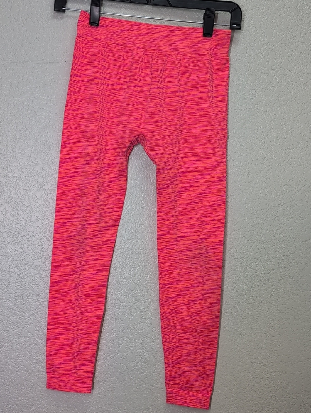 Girls' Bright Pink Space-Dye Active Leggings
